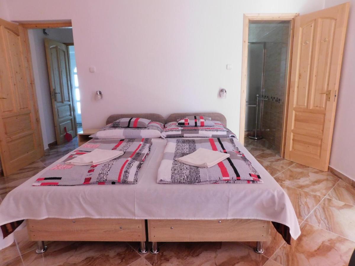 Szamóca Vendégház Miskolc Extérieur photo